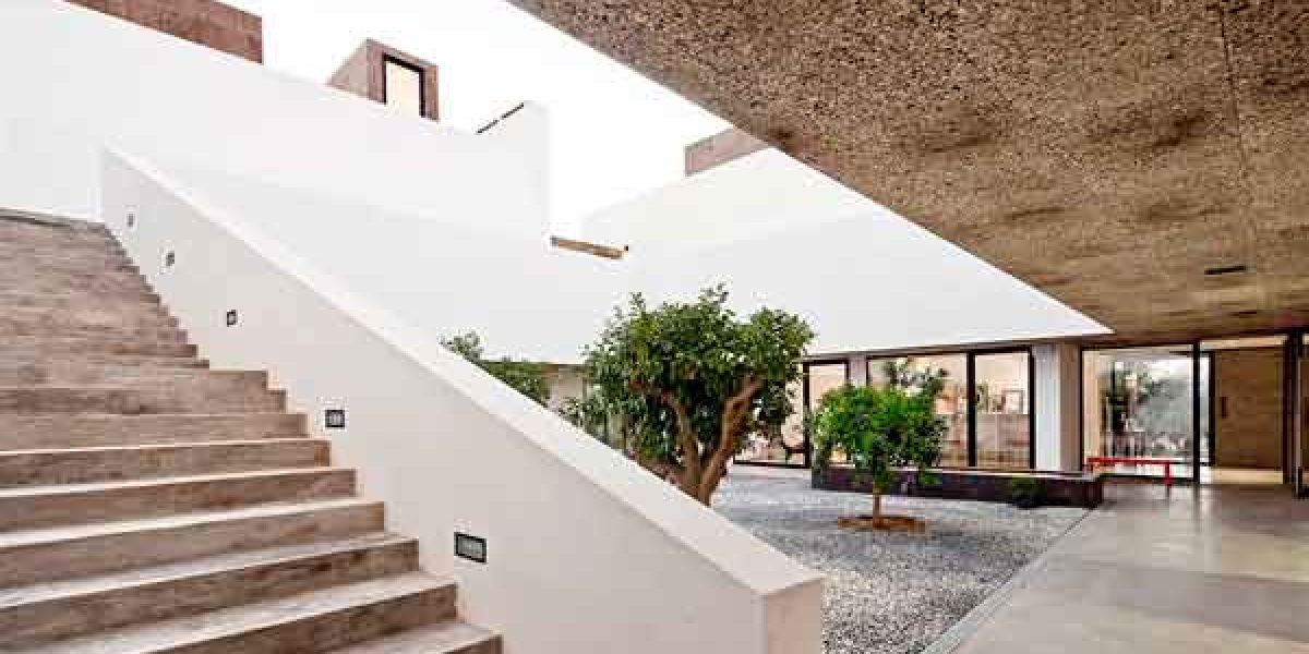 Casa colonica recuperta con sughero come isolante