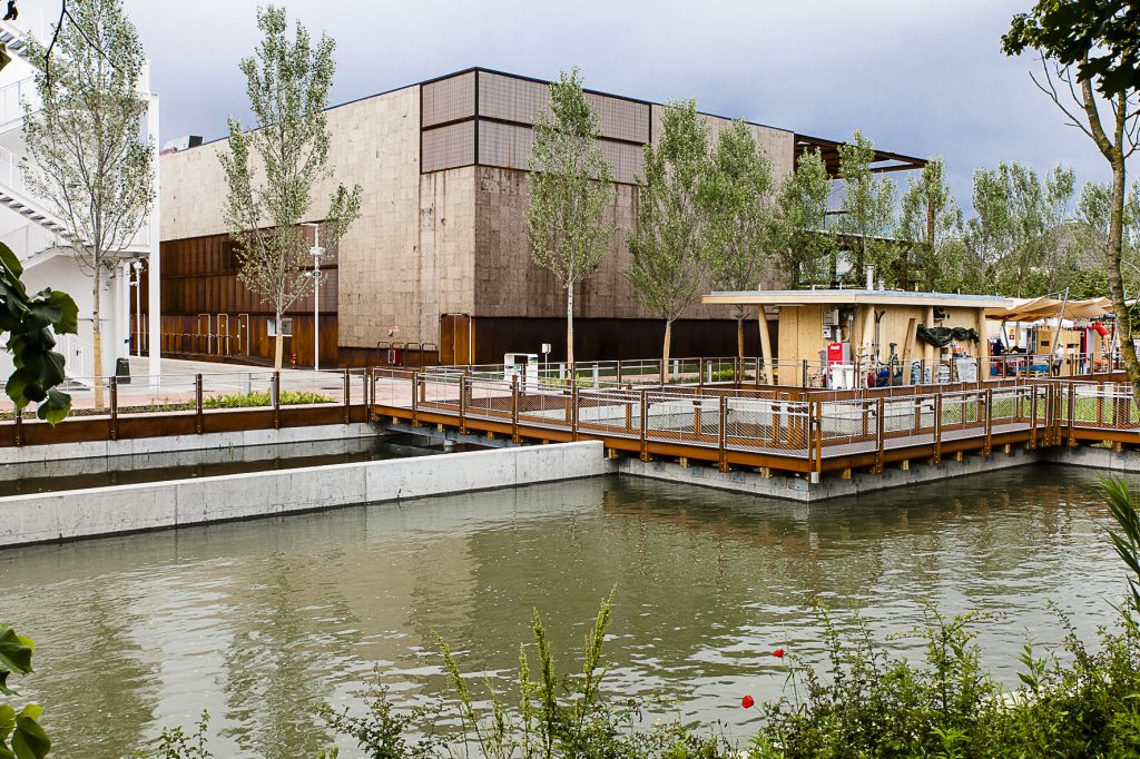 Padiglione del Brasile a EXPO 2015 di Milano rivestito in sughero espanso CORKPAN MD FACCIATA