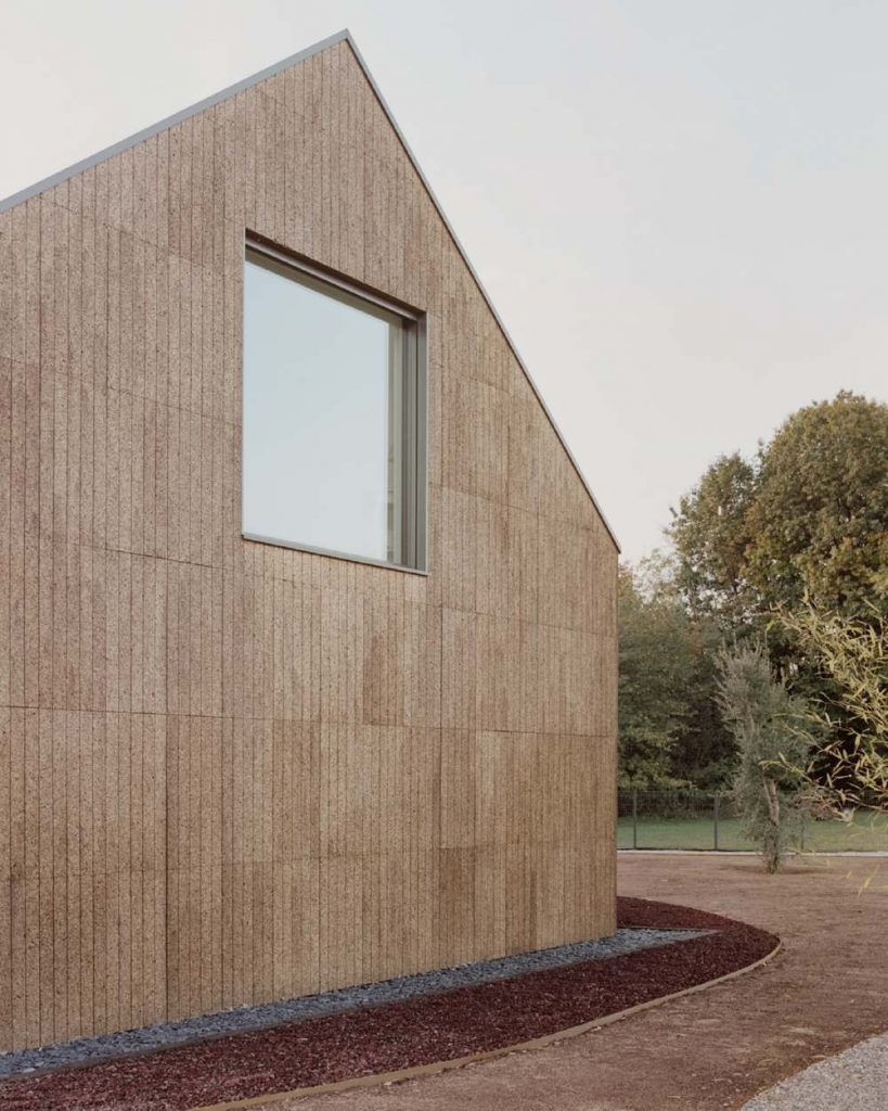 Casa-Quattro-LCA-10-819x1024.jpg